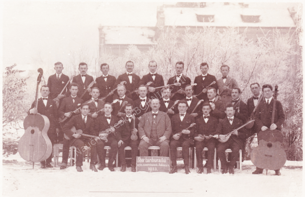 Sbor tamburašů r. 1921